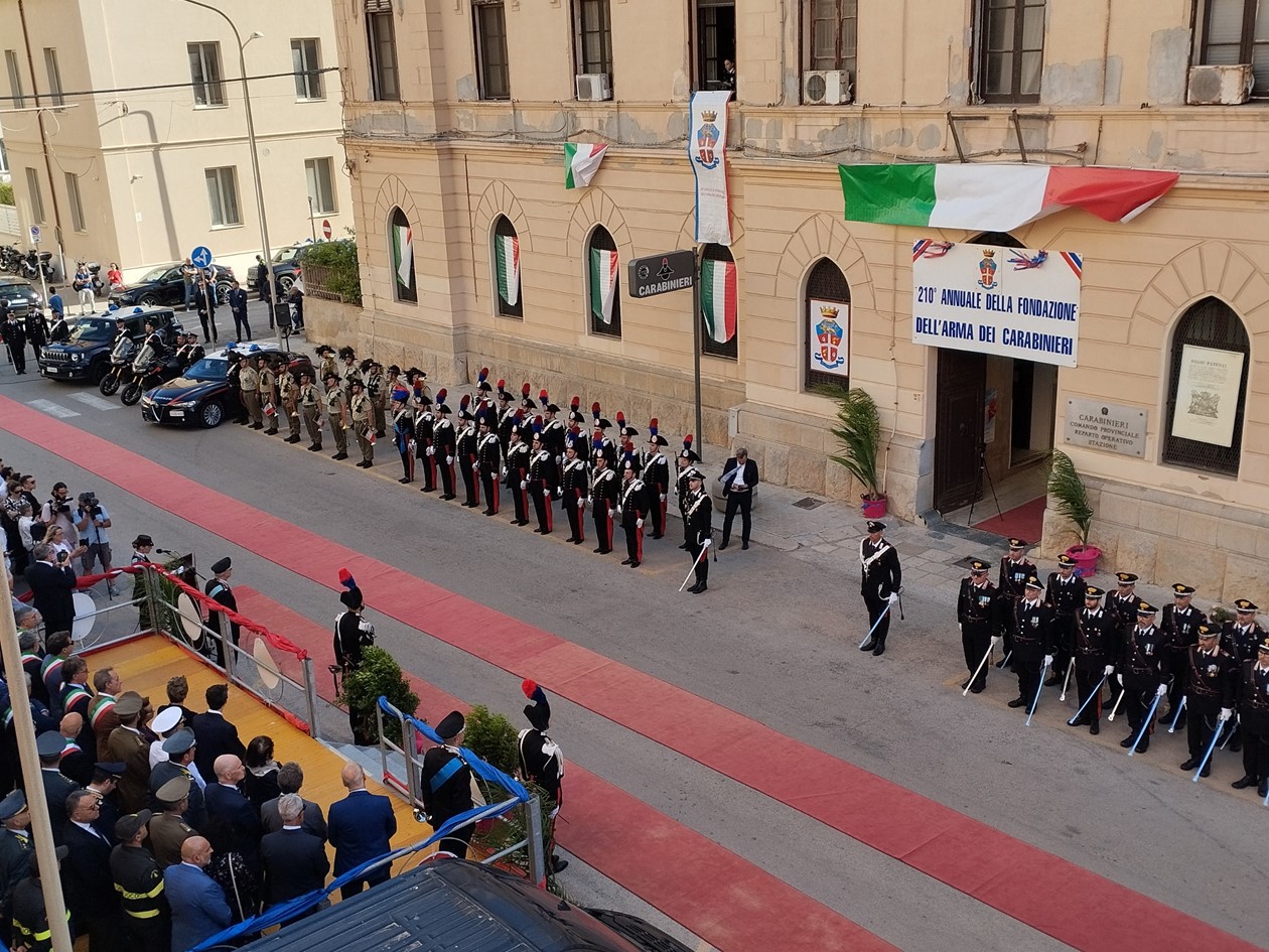 Ieri Il Anniversario Della Fondazione Dellarma Dei Carabinieri A